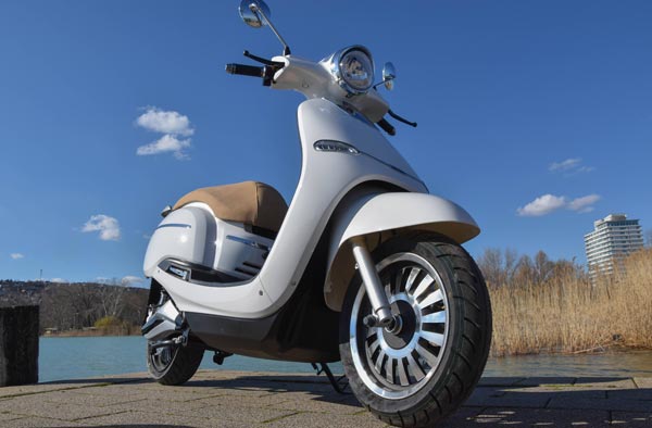 Citiwell Cruise elektromos robogó gondozásmentes zselés akkumulátorral